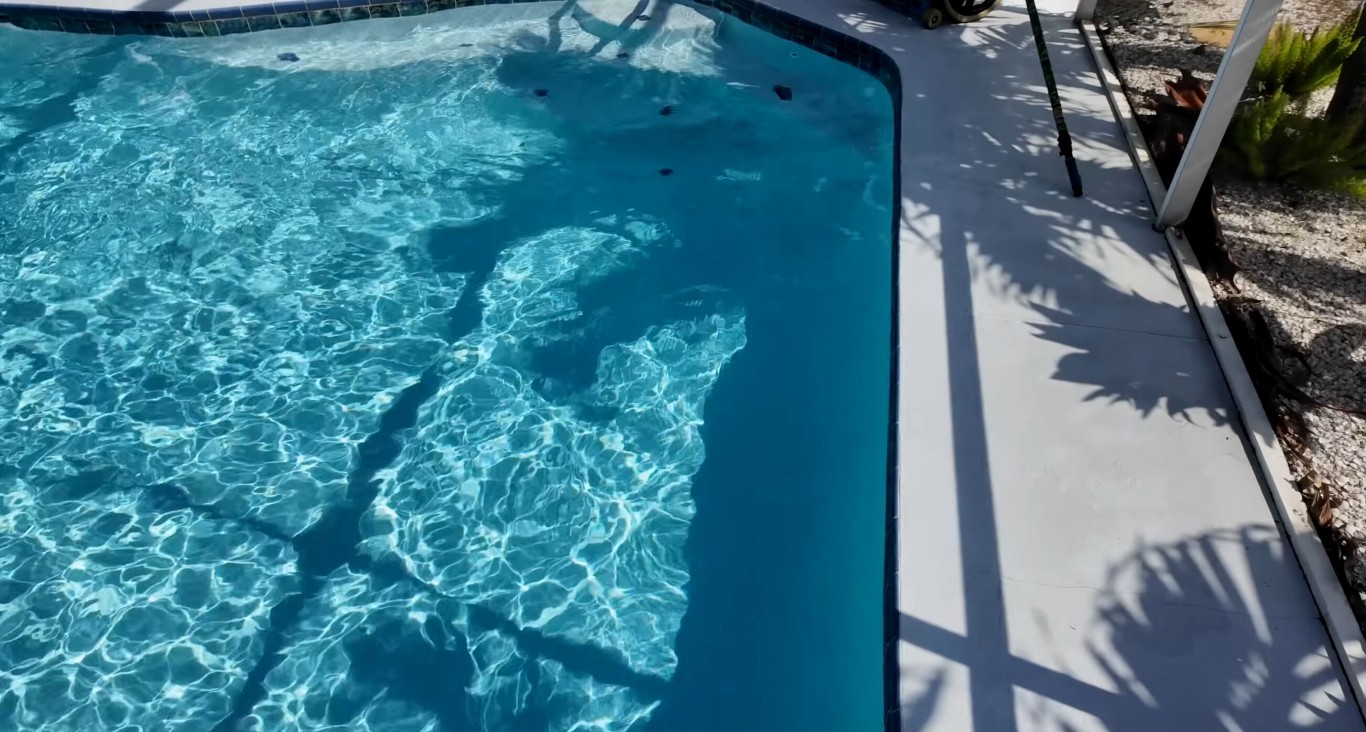 Green Pool Treatment & Algae Removal in Hemet, CA